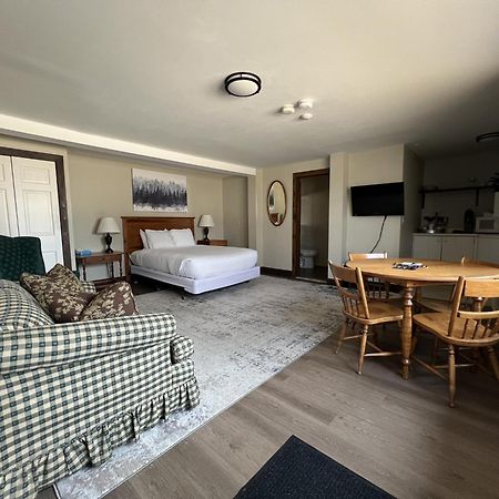 The Wildflower Inn Lyndonville Eksteriør billede